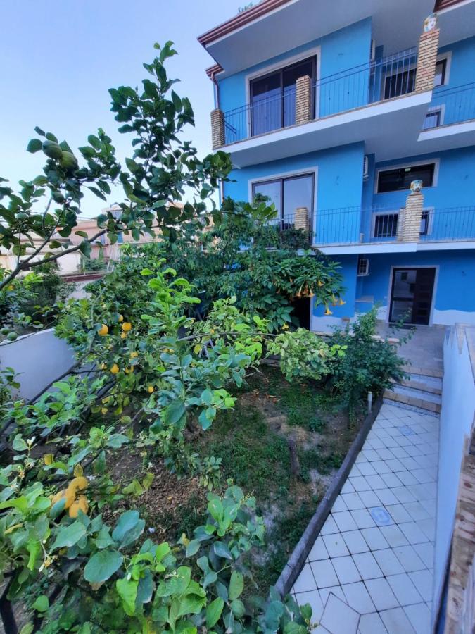 Bed and Breakfast Taorbay Giardini-Naxos Exterior foto